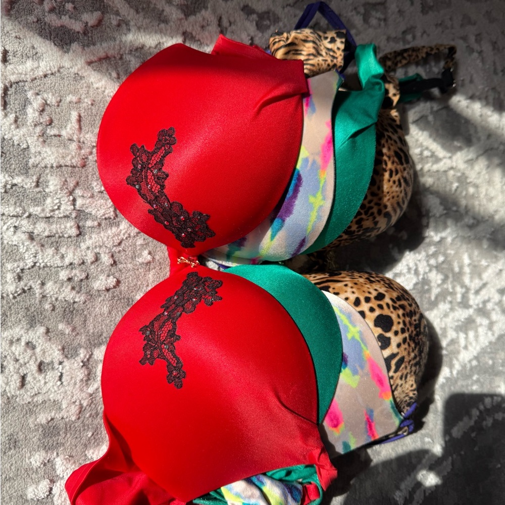 Victoria's Secret Red Plunge Bra